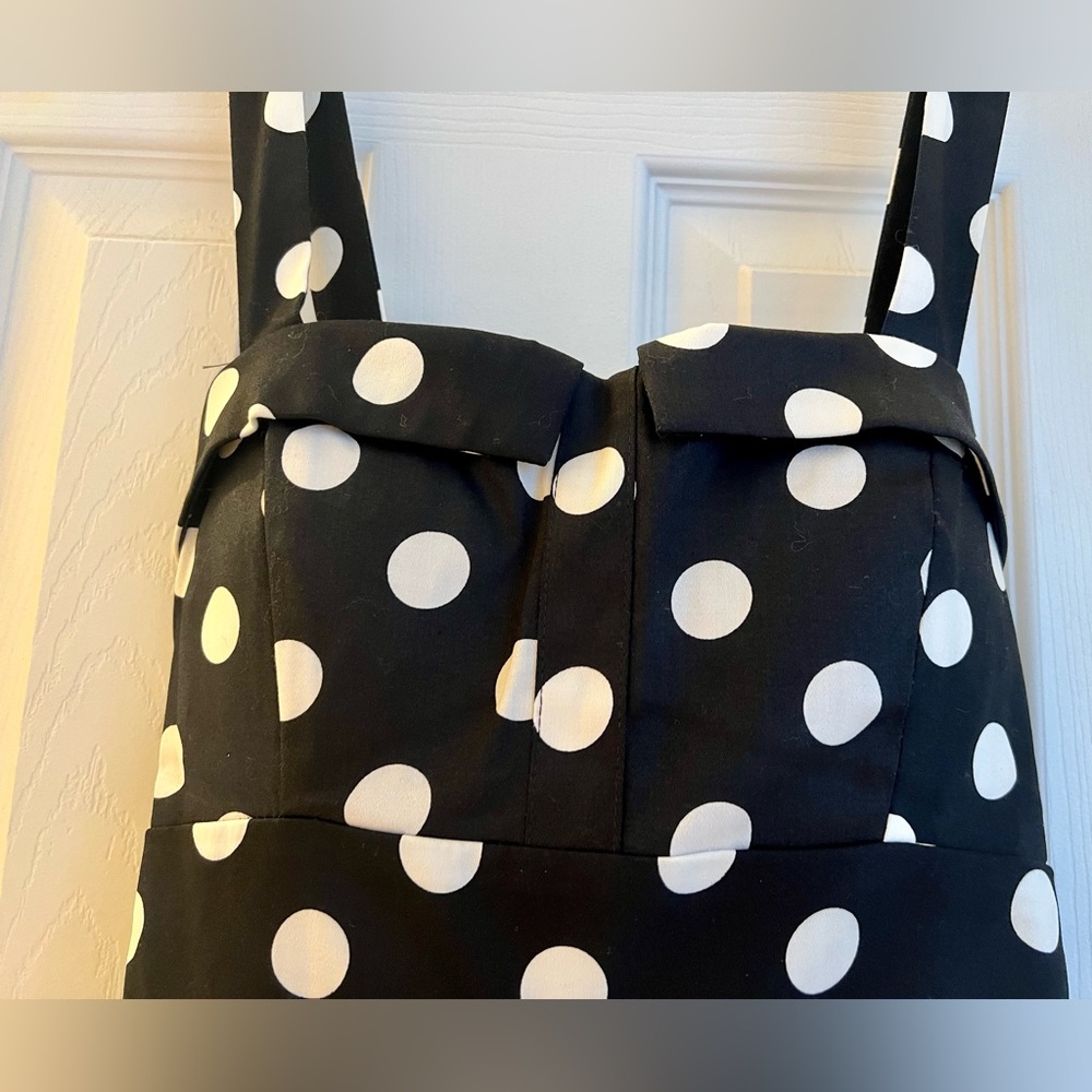 Polka dot retro flair pin up dress black & white